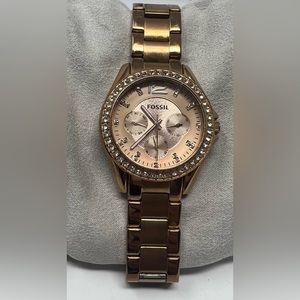 “Riley” Fossil Rose Gold-Tone Stainless Steel Watch